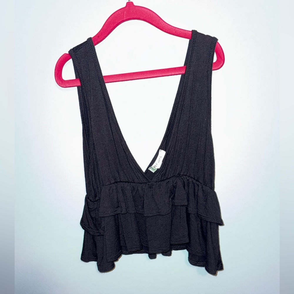 Forever 21 Persaya Black Ruffle V-Neck Tank Top (Size S)